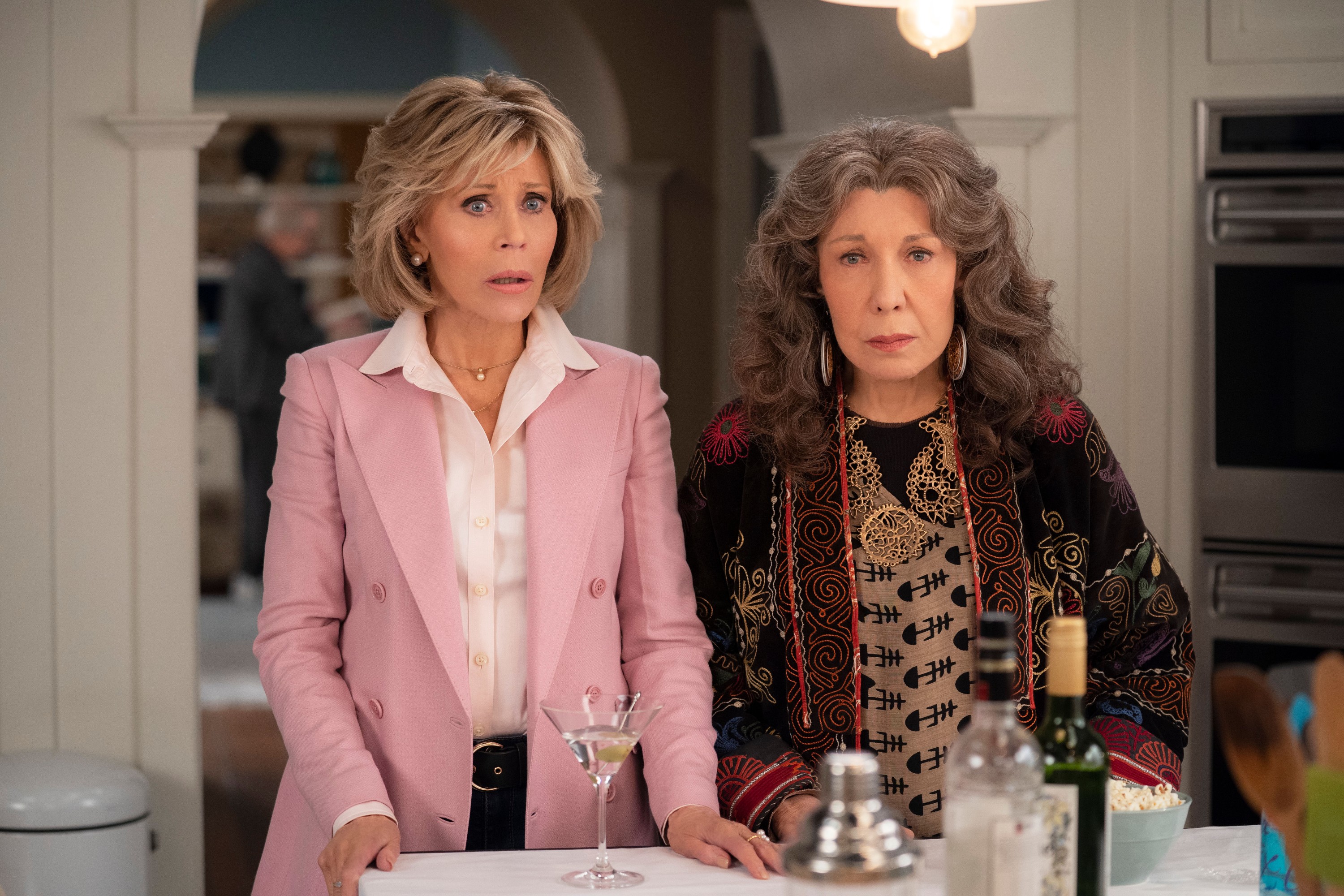 Grace and Frankie Season 6 - Sapnap Store
